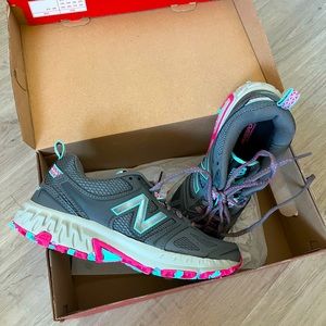 NIB!! New Balance Trail Running Shoes